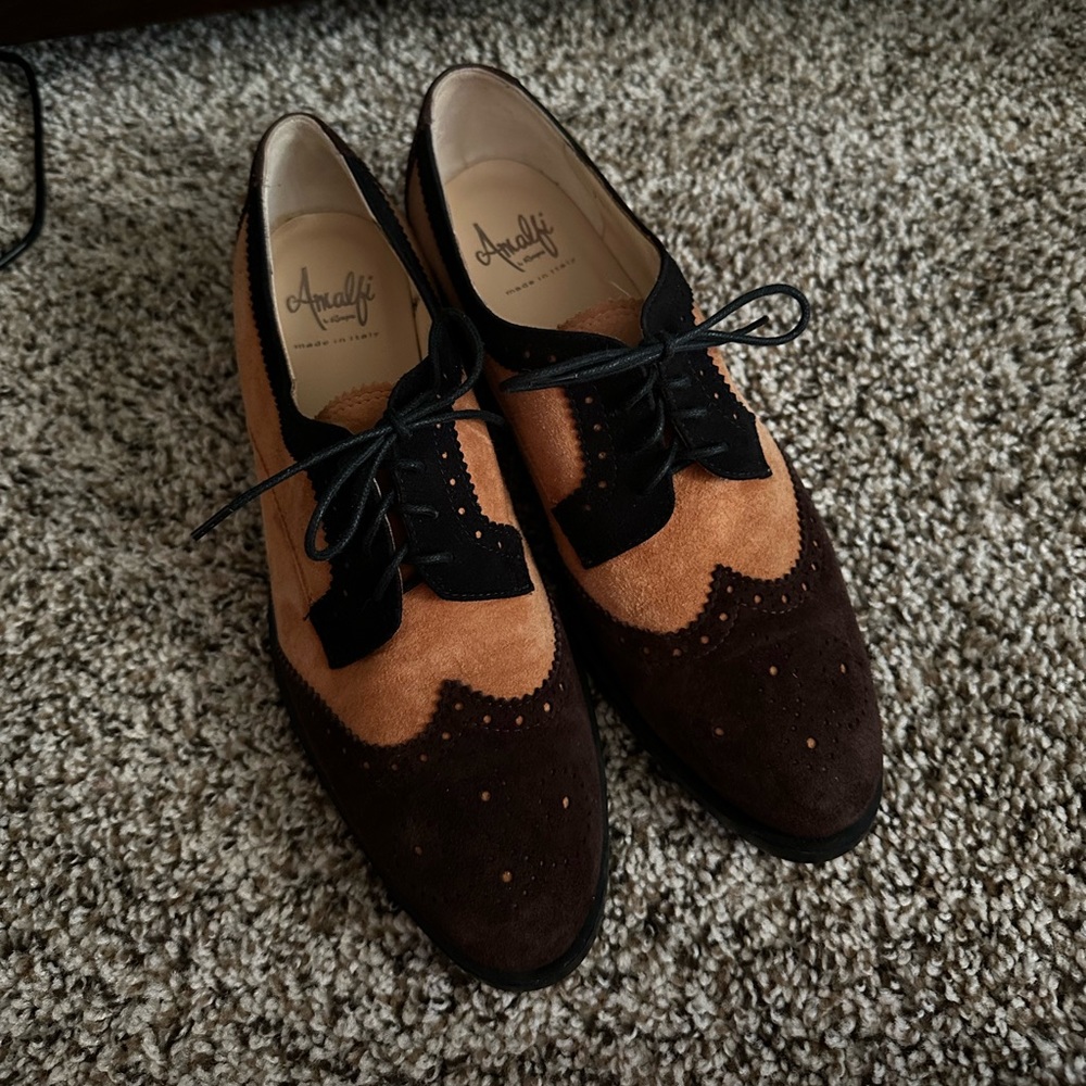 Amalfi Italy wingtip oxfords